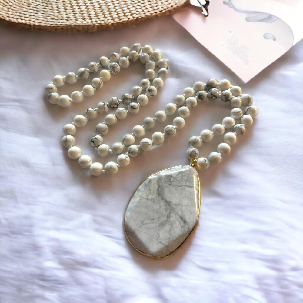 Long Genuine Stone beads and Pendant Necklace for Woman. Hand Knotted natural stone beads with big non-precious stone statement necklace. HANDMADE Boho (White) - Image 4