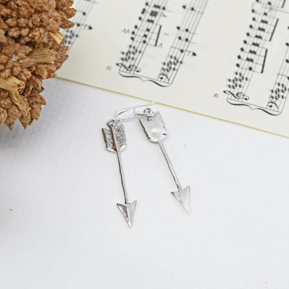 AeraVida Minimalist Hunter's Arrow .925 Sterling Silver Dangle Earrings - Image 3