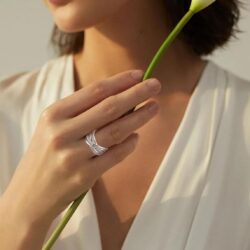 YL Twisted Knot Rings 925 Sterling Silver Criss Knot Ring 18k White Gold Plated Cubic Zirconia Infinity Statement Rings for Women - Image 2