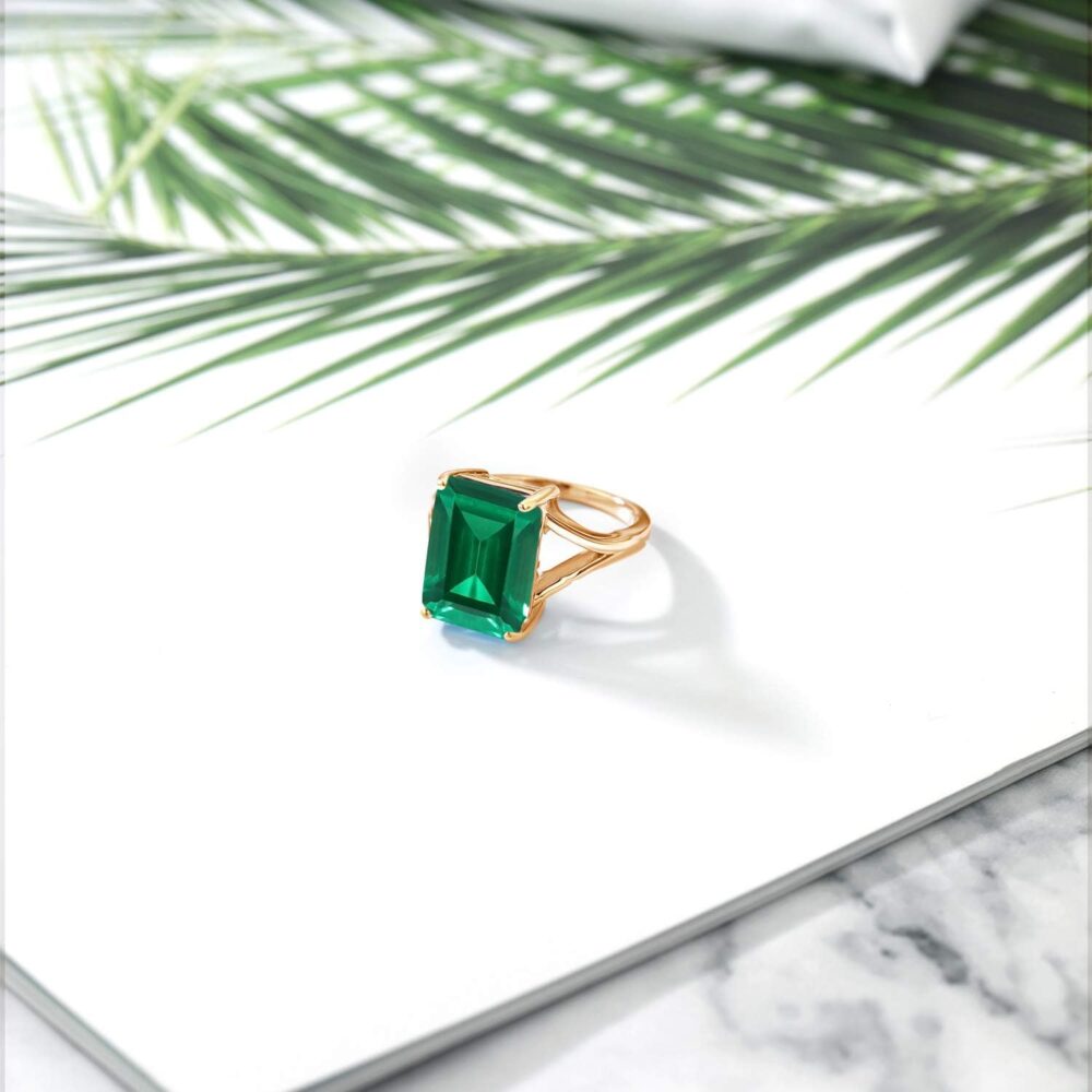 Gem Stone King 18K Yellow Gold Plated Silver Green Simulated Emerald Solitaire Ring For Women (6.50 Cttw, Available In Size 5, 6, 7, 8, 9) - Image 5