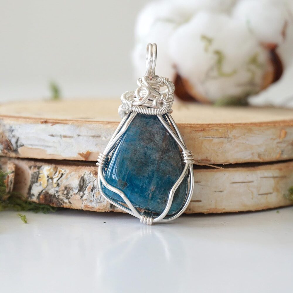 Designs by Nature Gems Handmade Women’s Apatite Necklace 24 Inch Chain Silver Plated, March Birthstone, Wire Wrapping Jewelry, Wire Wrapped Pendant, Comes with a Gift Box - Image 8