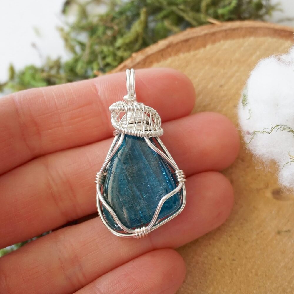 Designs by Nature Gems Handmade Women’s Apatite Necklace 24 Inch Chain Silver Plated, March Birthstone, Wire Wrapping Jewelry, Wire Wrapped Pendant, Comes with a Gift Box - Image 7