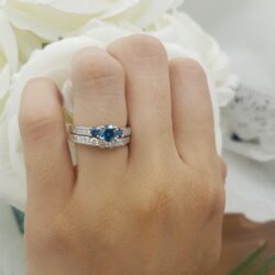 Dazzlingrock Collection 1.15 Cttw 18k Round Blue And White Diamond Bridal Engagement Ring Matching Band Set, Solid White Gold - Image 6